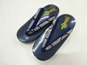 未使用品　男児桐下駄(19.5センチ)
